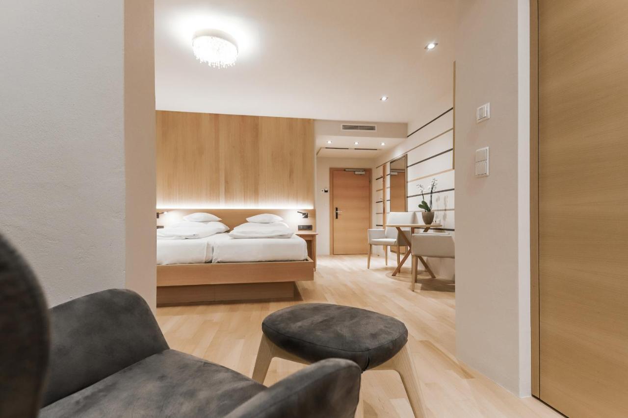 Hotel Spitaler 아피아노 술라 스트라다 델 비노 외부 사진